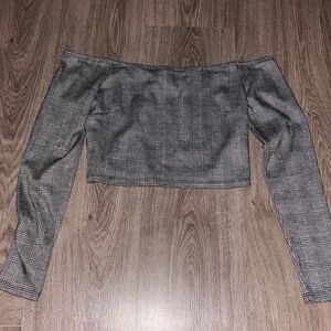 Off the Shoulder Cropped Going out top